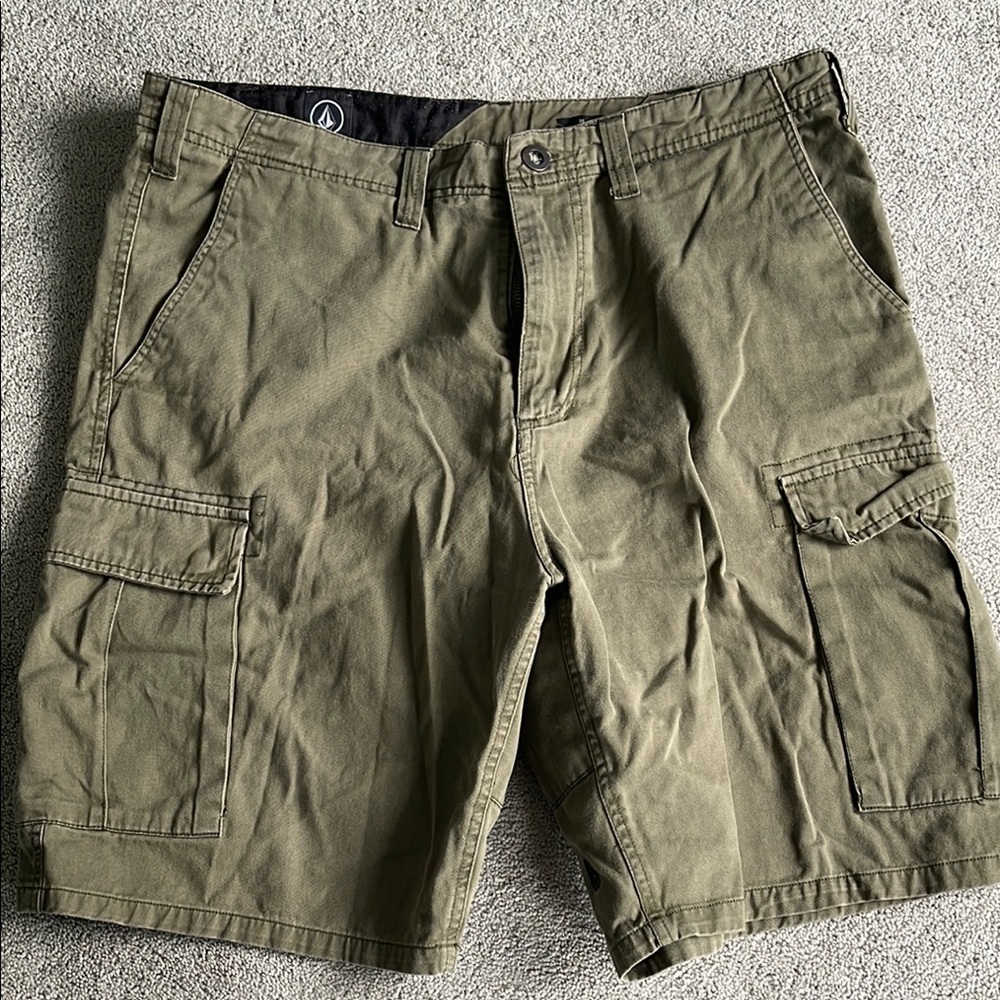 Volcom Men's Olive Cargo Shorts